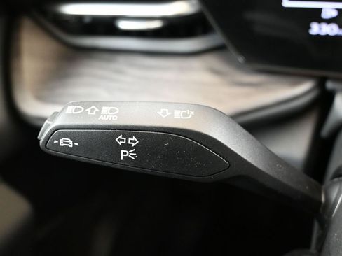 Used 2025 Audi Q5 Premium Plus w/ Premium Plus image 28