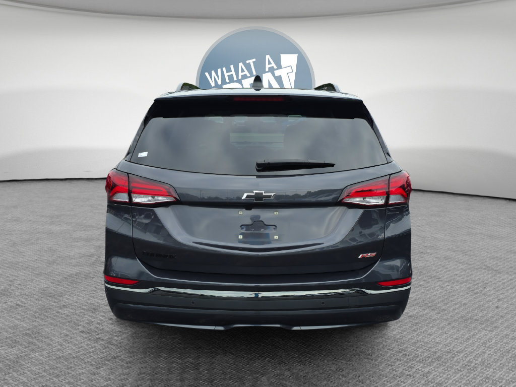 Used 2022 Chevrolet Equinox RS w/ LPO, Floor Liner Package FWD image 5
