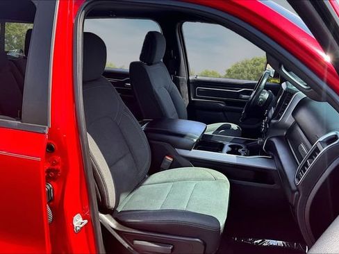 Used 2019 RAM 1500 Big Horn AWD/4WD image 29