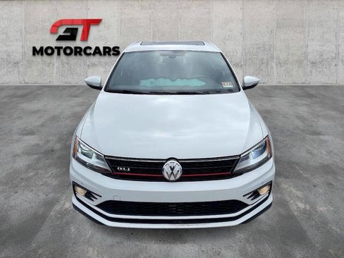 Used 2016 Volkswagen Jetta GLI SE image 7