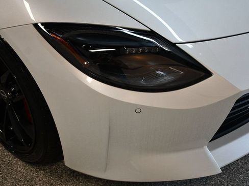 Used 2024 Nissan Z Performance w/ Floor Mat Package RWD image 10