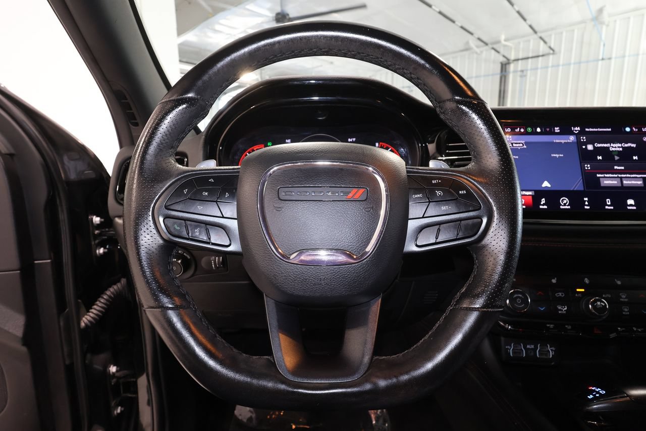 Used 2022 Dodge Durango R/T w/ Blacktop Package AWD/4WD image 10