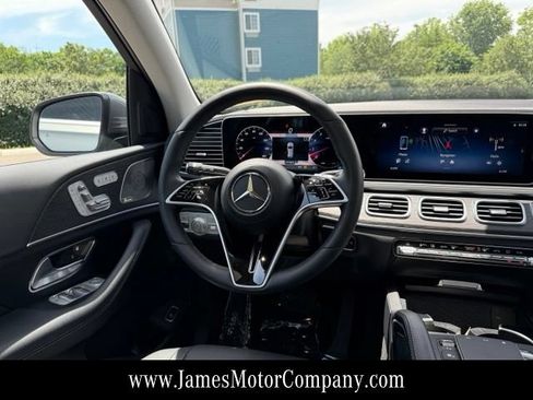 Certified 2026 Mercedes-Benz GLE 450 4MATIC image 18