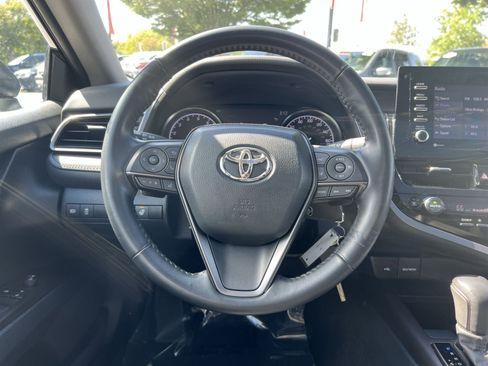 Used 2023 Toyota Camry SE w/ Cold Weather Package AWD/4WD image 16