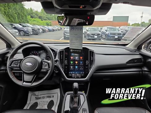 Used 2024 Subaru Crosstrek 2.5i Limited AWD/4WD image 10