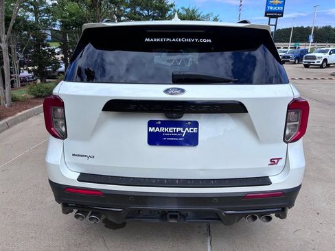 Used 2020 Ford Explorer ST w/ Premium Technology Package AWD/4WD image 8