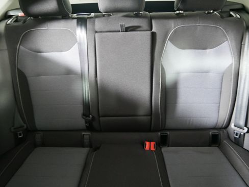 Used 2025 Volkswagen Taos S image 13