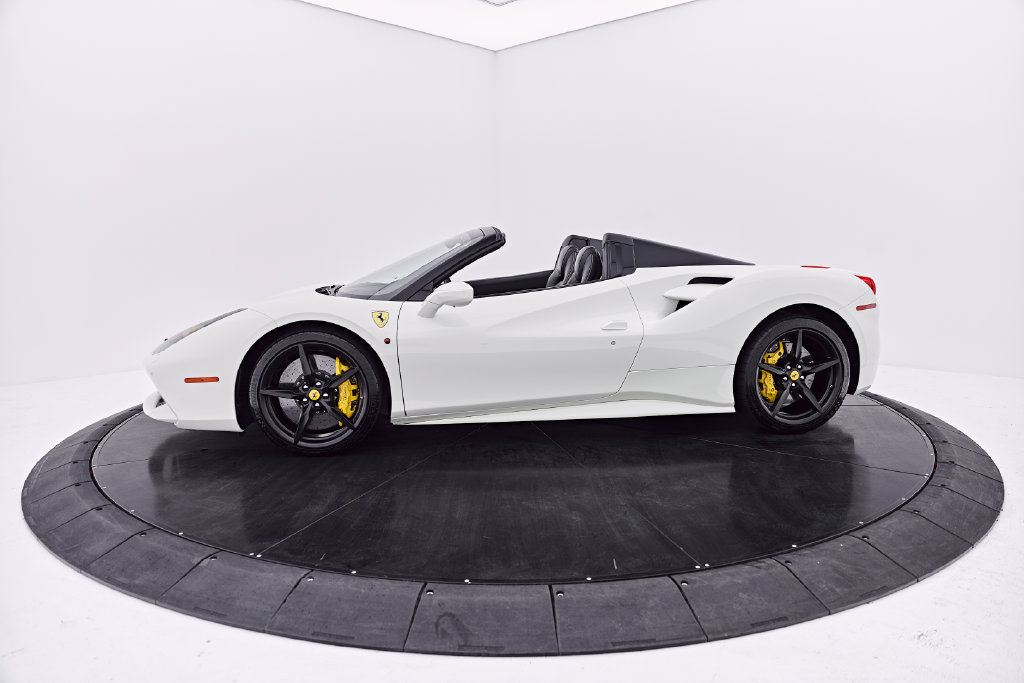 Used 2019 Ferrari 488 Spider RWD image 22