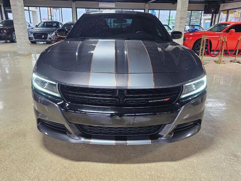 Used 2022 Dodge Charger SXT w/ Blacktop Package image 2