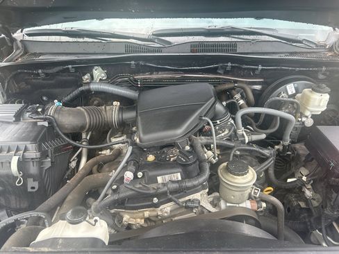 Used 2021 Toyota Tacoma SR image 24