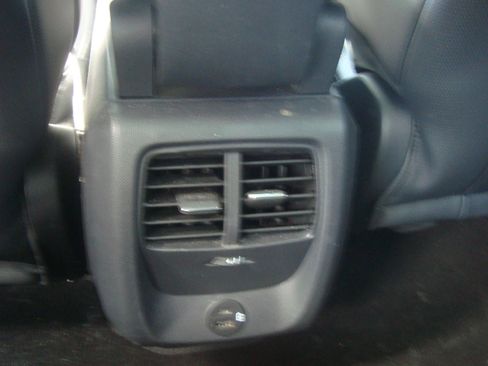 Used 2021 Ford Mustang Mach-E Premium image 17