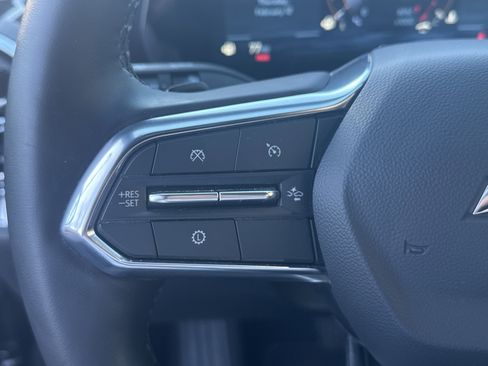 Used 2026 Chevrolet Equinox LT w/ Convenience Package II image 25