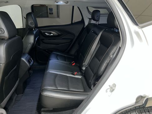 Used 2019 GMC Terrain SLT w/ Preferred Package FWD image 15