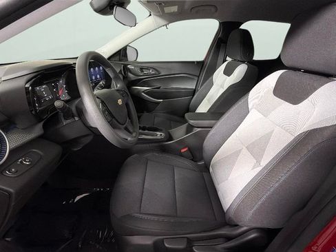 Certified 2026 Chevrolet Trax LS FWD image 17