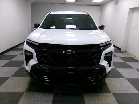 New 2026 Chevrolet Traverse RS w/ LPO, Floor Liner Package image 17