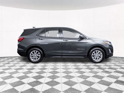 Used 2018 Chevrolet Equinox LS FWD image 13
