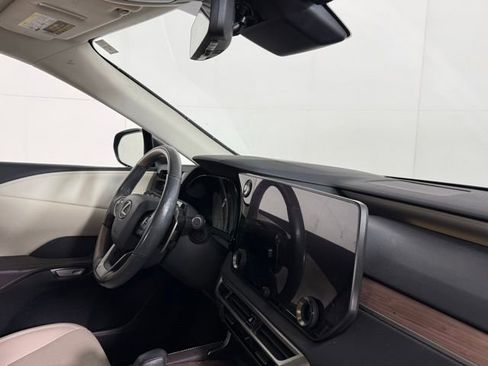 Used 2023 Lexus RX 350 Premium w/ Accessory Package (Z1) image 32