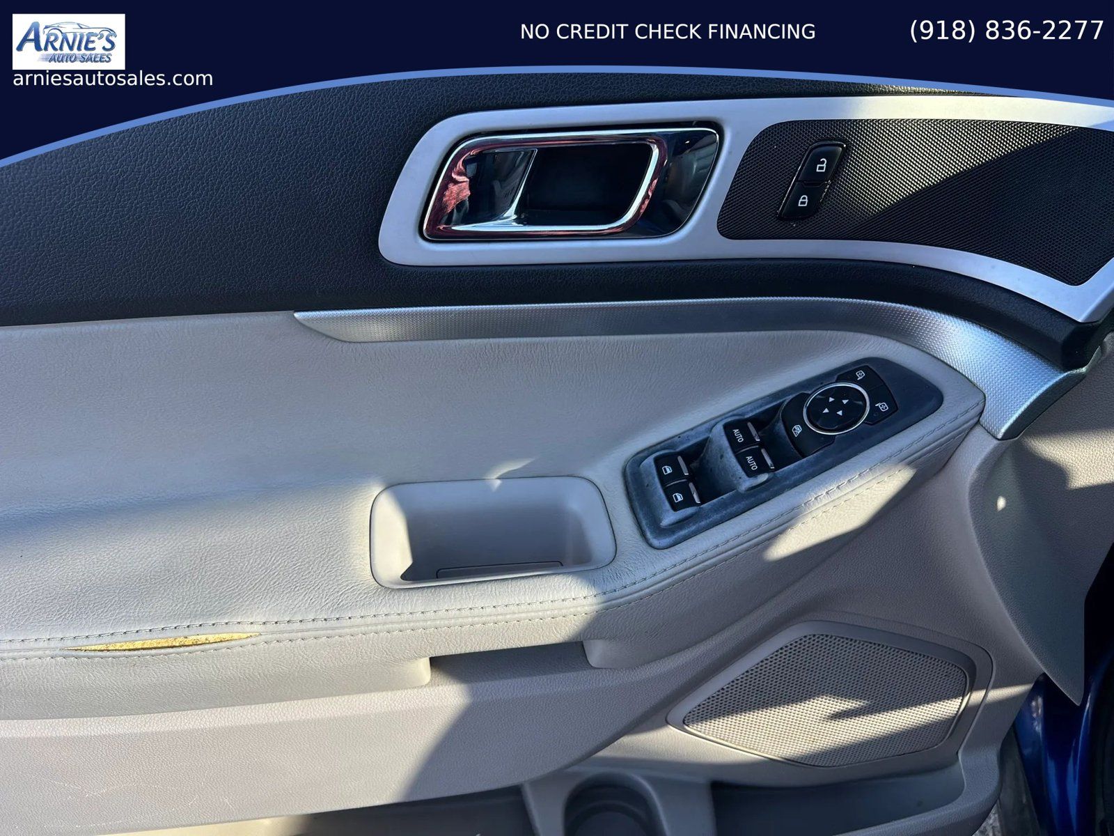 Used 2013 Ford Explorer XLT FWD image 12