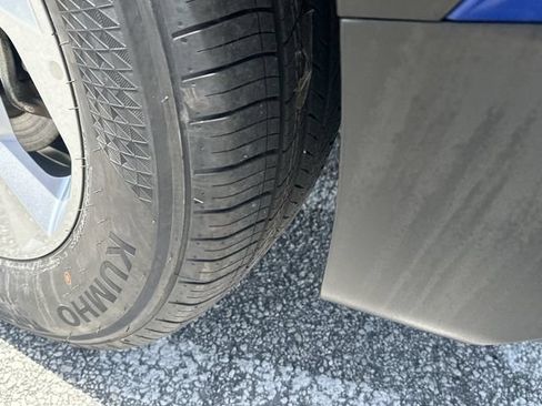 Certified 2024 Hyundai Tucson SEL FWD image 11