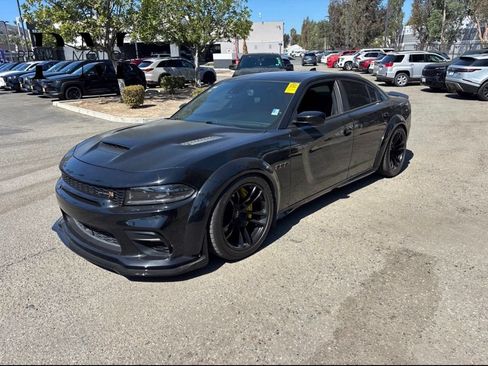 Used 2023 Dodge Charger Scat Pack RWD image 1