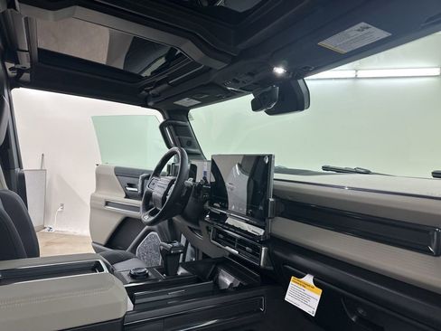 New 2026 GMC Hummer EV 4x4 Crew Cab image 18