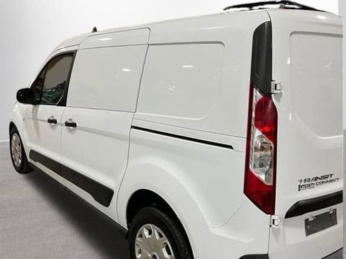 Used 2019 Ford Transit Connect XLT image 10