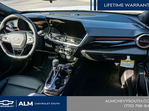 New 2026 Chevrolet Trax RS w/ Sunroof Package image 23