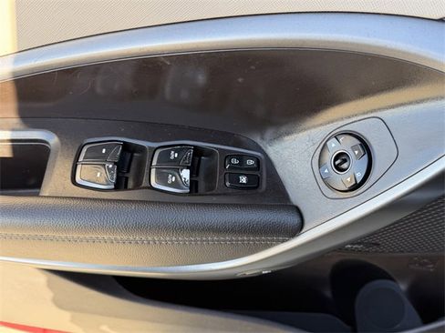 Used 2017 Hyundai Santa Fe Sport image 13