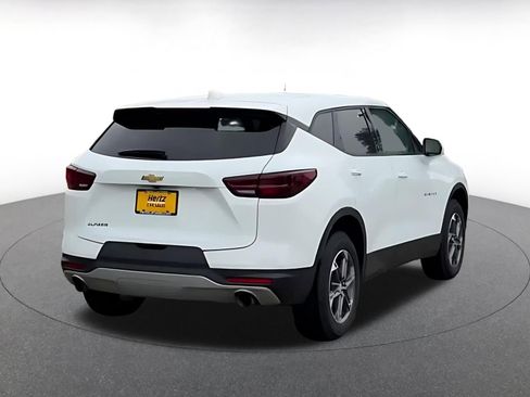 Used 2025 Chevrolet Blazer LT FWD image 15