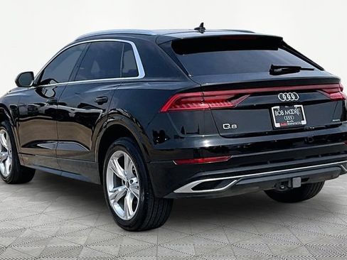 Used 2023 Audi Q8 Premium w/ Convenience Package AWD/4WD image 12