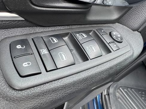 Used 2021 RAM 1500 Warlock AWD/4WD image 25
