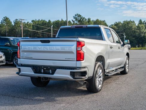 Used 2020 Chevrolet Silverado 1500 Custom w/ Custom Value Package image 7