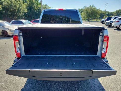 Used 2019 Ford F350 Lariat w/ Chrome Package AWD/4WD image 19