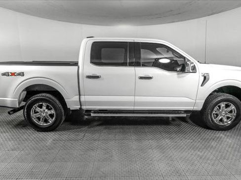 Used 2022 Ford F150 Lariat AWD/4WD image 9