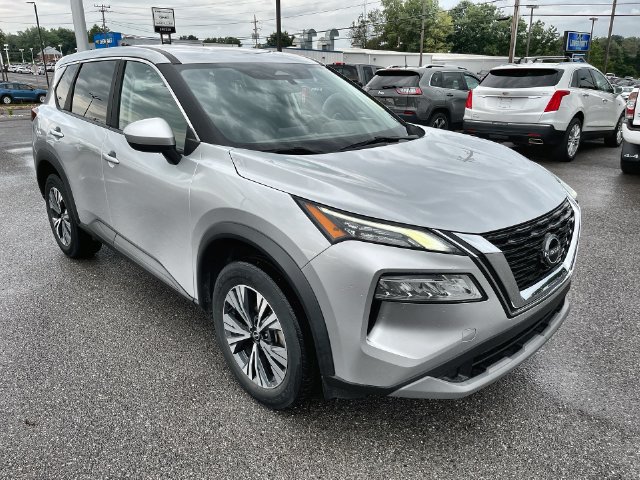 Used 2023 Nissan Rogue SV AWD/4WD image 17
