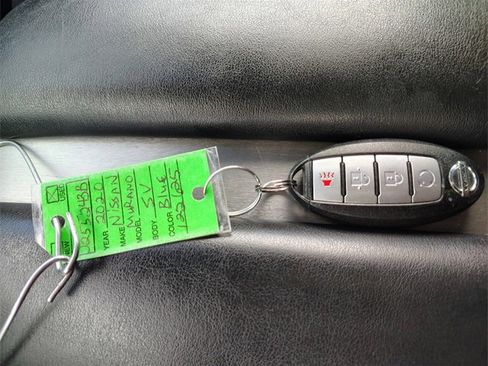 Used 2020 Nissan Murano SV image 18