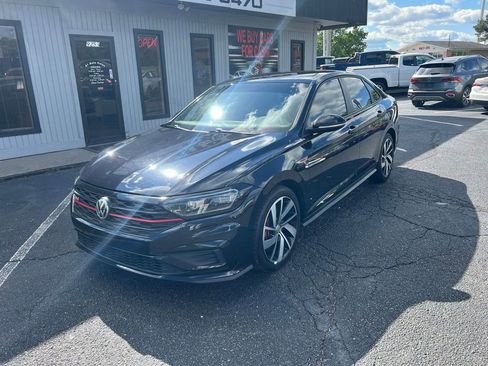 Used 2020 Volkswagen Jetta GLI FWD image 2
