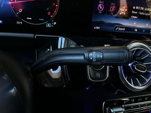 Used 2025 Mercedes-Benz GLA 250 image 43