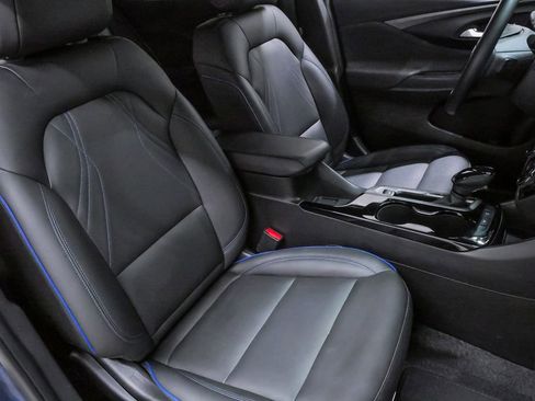 Used 2024 Buick Envista Sport Touring w/ Advanced Safety Package FWD image 14