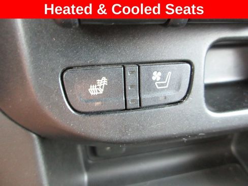 Certified 2018 GMC Canyon Denali AWD/4WD image 17