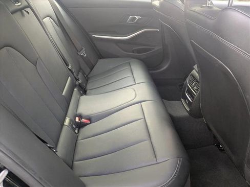 Used 2025 BMW 330i Sedan image 19