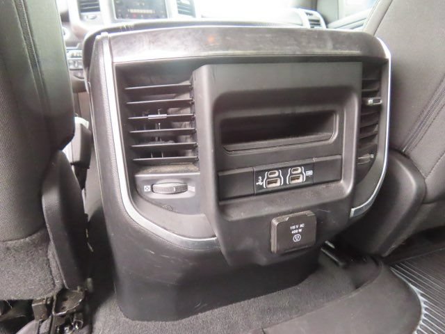 Used 2019 RAM 1500 Big Horn AWD/4WD image 15