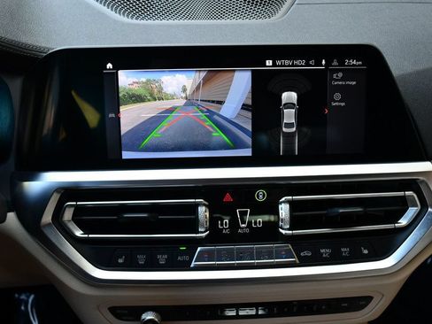 Used 2019 BMW 330i Sedan w/ Convenience Package RWD image 52