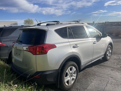 Used 2015 Toyota RAV4 LE image 3