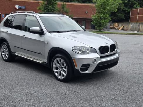 Used 2012 BMW X5 xDrive35i AWD/4WD image 3