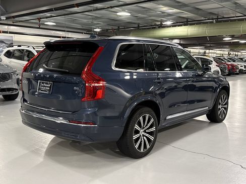 Certified 2025 Volvo XC90 B6 Plus AWD/4WD image 2
