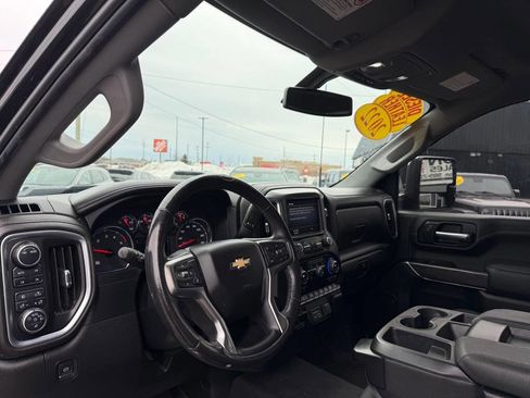 Used 2022 Chevrolet Silverado 2500 LTZ AWD/4WD image 11