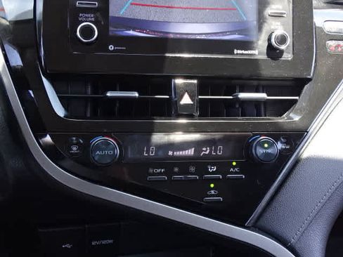 Certified 2023 Toyota Camry SE FWD image 28