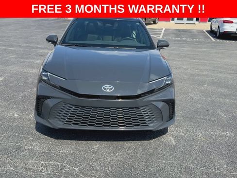 Used 2025 Toyota Camry XSE AWD/4WD image 3