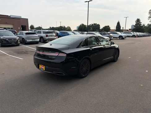 Used 2018 Lincoln MKZ Reserve w/ Technology Package FWD image 2